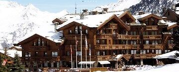 Grandes Alpes Hotel คูร์เชอแวล ภายนอก รูปภาพ